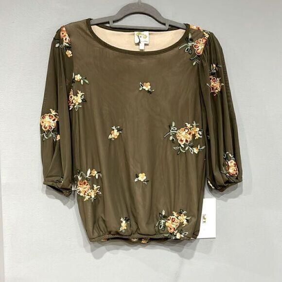 Fig & Flower floral embroidered 3/4 sleeve blouse‎ size S BIN F - Picture 1 of 6
